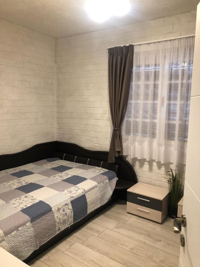Guest House Costa 2 Kariani Екстер'єр фото